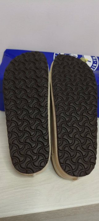 Zapatos birkenstock abiertos Beige Ante talla 42
