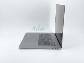 MacBook Pro 15" (2018) Intel Core i7 2.6GHz 6 núcleos - SSD 512GB - RAM 16GB con marcas de pegatinas
