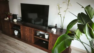 Mueble TV y mesa con 6 sillas  madera provenzal