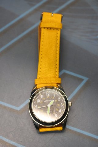 7 relojes de pulsera publicidad bebidas.