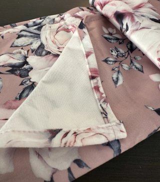 Camino de mesa elegante floral