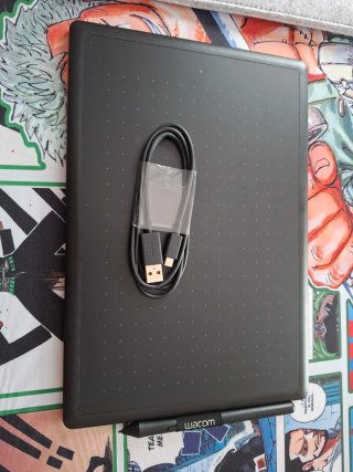 Tableta de Dibujo One by Wacom Medium