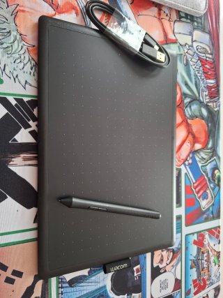 Tableta de Dibujo One by Wacom Medium