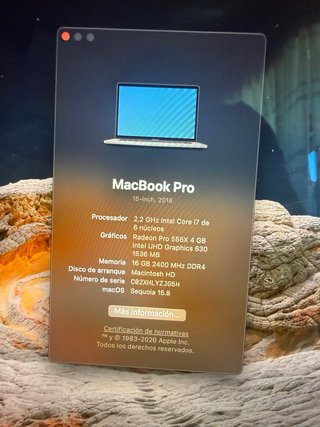 MacBook Pro 15,4 (2018) I7, 16gb