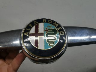 Emblema Delantero Alfa Romeo