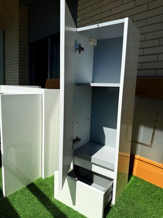 2 Muebles de Baño Blancos. diseño moderno.