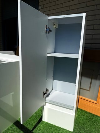 2 Muebles de Baño Blancos. diseño moderno.