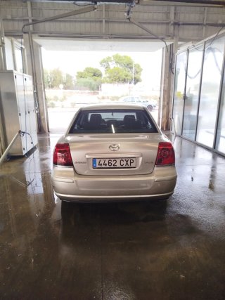 Toyota Avensis 2004
