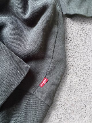 Levi’s XXL Black Batwing Logo Sweatshirt Crewneck