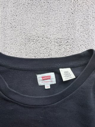 Levi’s XXL Black Batwing Logo Sweatshirt Crewneck