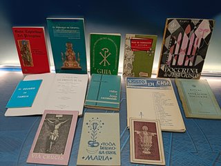 13 libros, CRISTO EN CASA, LA DOCTRINA DE JESUCRISTO, guia espiritual del peregrino y mas libros religiosos