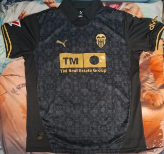 Camiseta Valencia CF Negra y Dorada