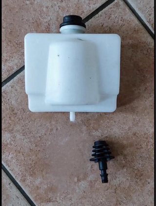 Serbatoio detergente per idropulitrice
