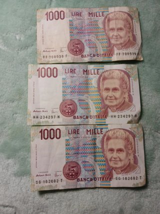 Lote 4 Billetes de Liras Italianas