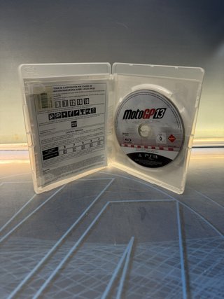 Videojuego de PS3 MotoGP13, Completo