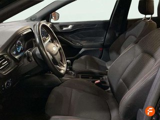 Ford Focus 1.0 Ecoboost MHEV 114kW ST-Line