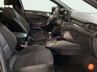 Ford Focus 1.0 Ecoboost MHEV 114kW ST-Line