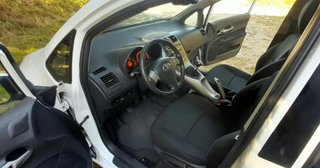 TOYOTA AURIS 5P SOL 2.0 D-4D 126CV