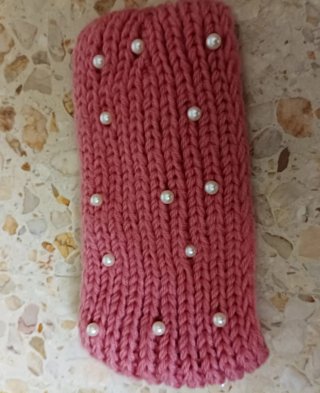 Bandana para el pelo rosa con perlas