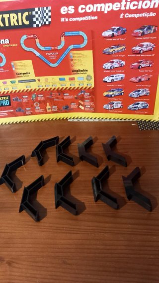 Scalextric 9 Soportes Puente Elevados.aperaltados