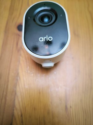 Arlo Essential indoor camera Modelo VMC2040
