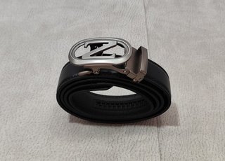 Cinturón Automático con Hebilla Letra Z