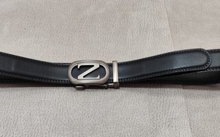 Cinturón Automático con Hebilla Letra Z