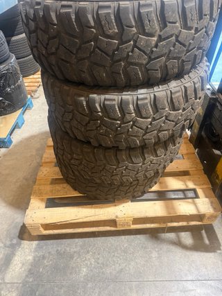Neumáticos Cooper Discoverer 285/70R17