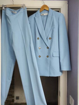 Traje de Chaqueta y Pantalón Zara Azul