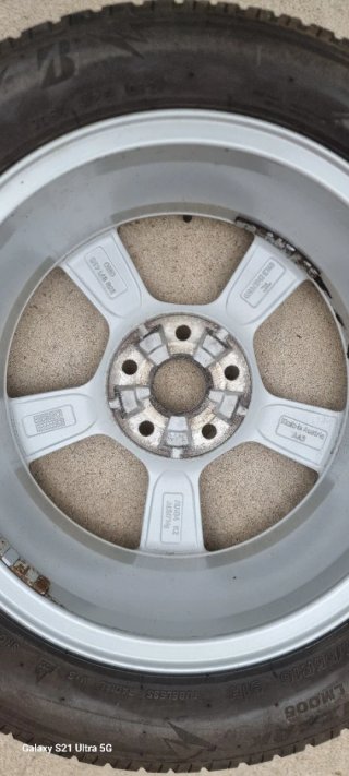 4 Llantas Audi de Aluminio con Neumáticos Invierno