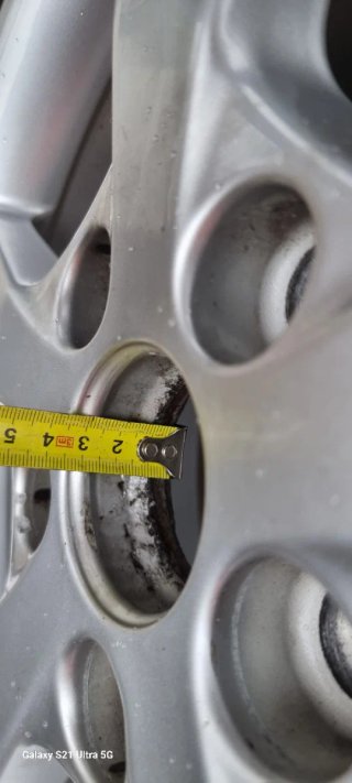 4 Llantas Audi de Aluminio con Neumáticos Invierno