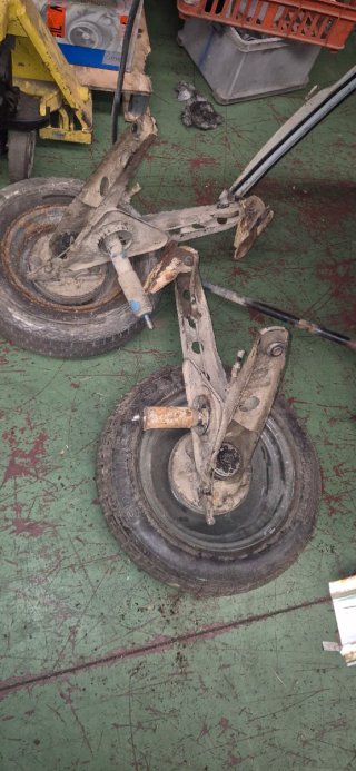 Seat 600