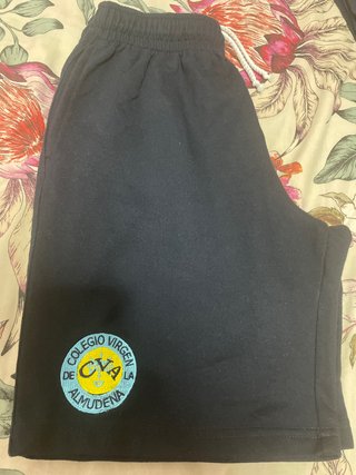 Pantalones cortos CVA Colegio Virgen de la Almuden