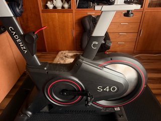 Bicicleta de Spinning Cadenza S40