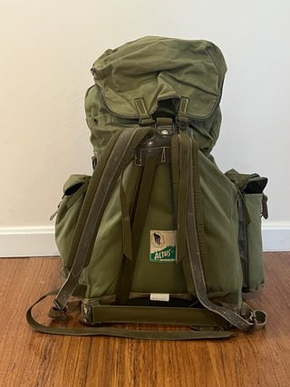 Mochila de montaña Altus verde