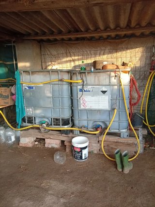2 Depósitos Plástico 1000L