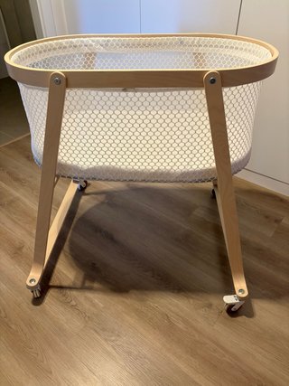 Moisés blanco madera con ruedas