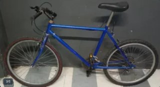 Bicicleta de muntanya per a revisar.