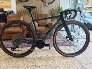 Bicicleta Gravel Aurum Manto Verde Oscuro