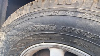 Neumáticos 235/75/15