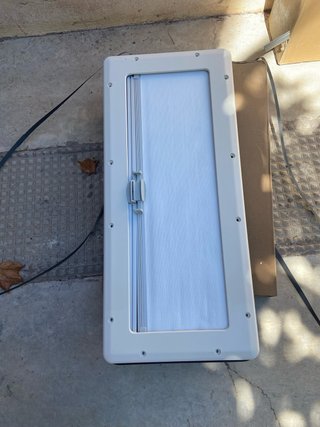 Marco ventana Dometic S4 para Autocaravana