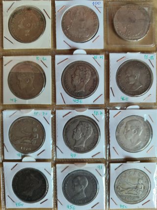 Colección de 12 Monedas de Plata Antiguas