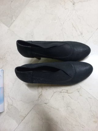 Zapatos de Tacón Negros