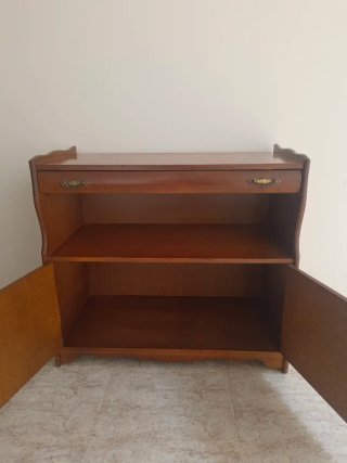 Mueble de Televisión de Madera