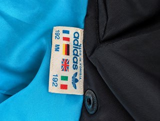 Chaqueta Adidas Vintage Negra y Azul