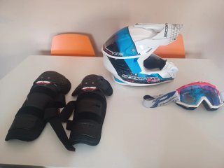 Set Casco Scorpion, Gafas y Rodilleras EVS