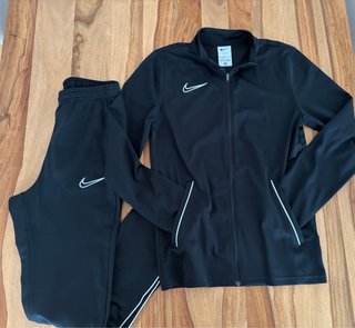 Chándal Nike Negro Talla 147-158 cm