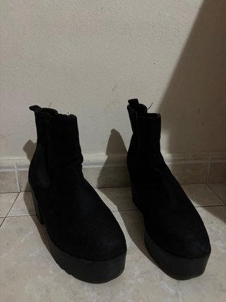 Botines negros plataforma