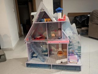 Casa de Muñecas LOL Madera