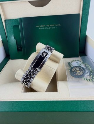 Rolex GMT-Master II “Bruce Wayne” 2024